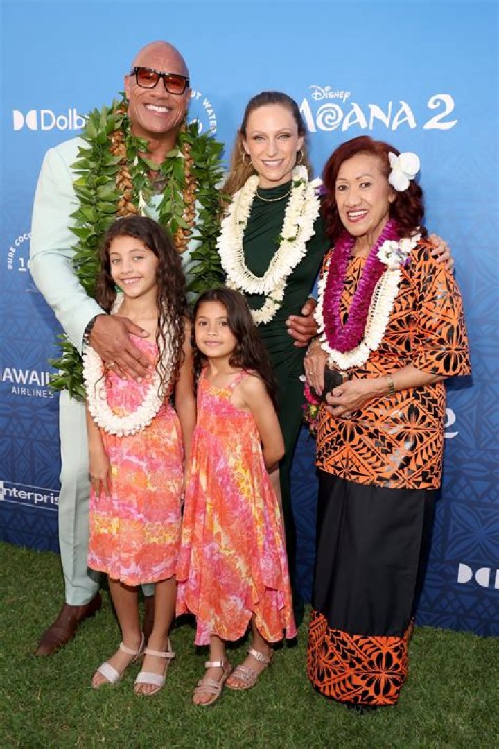 Ata Johnson Age: Know About Her Husband, Net Worth, Kids and Wiki